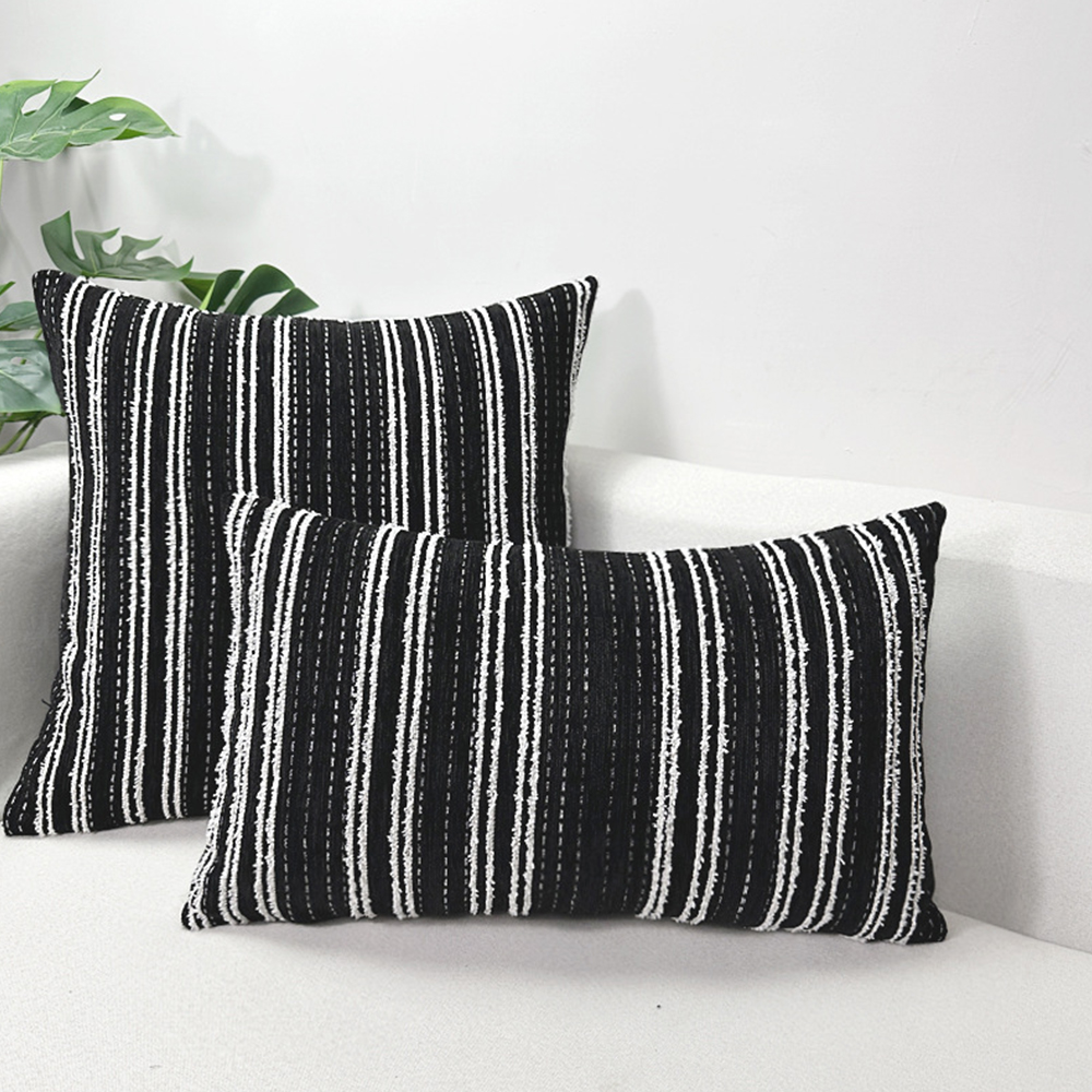 Almofada decorativa com almofada texturizada de chenille listrado