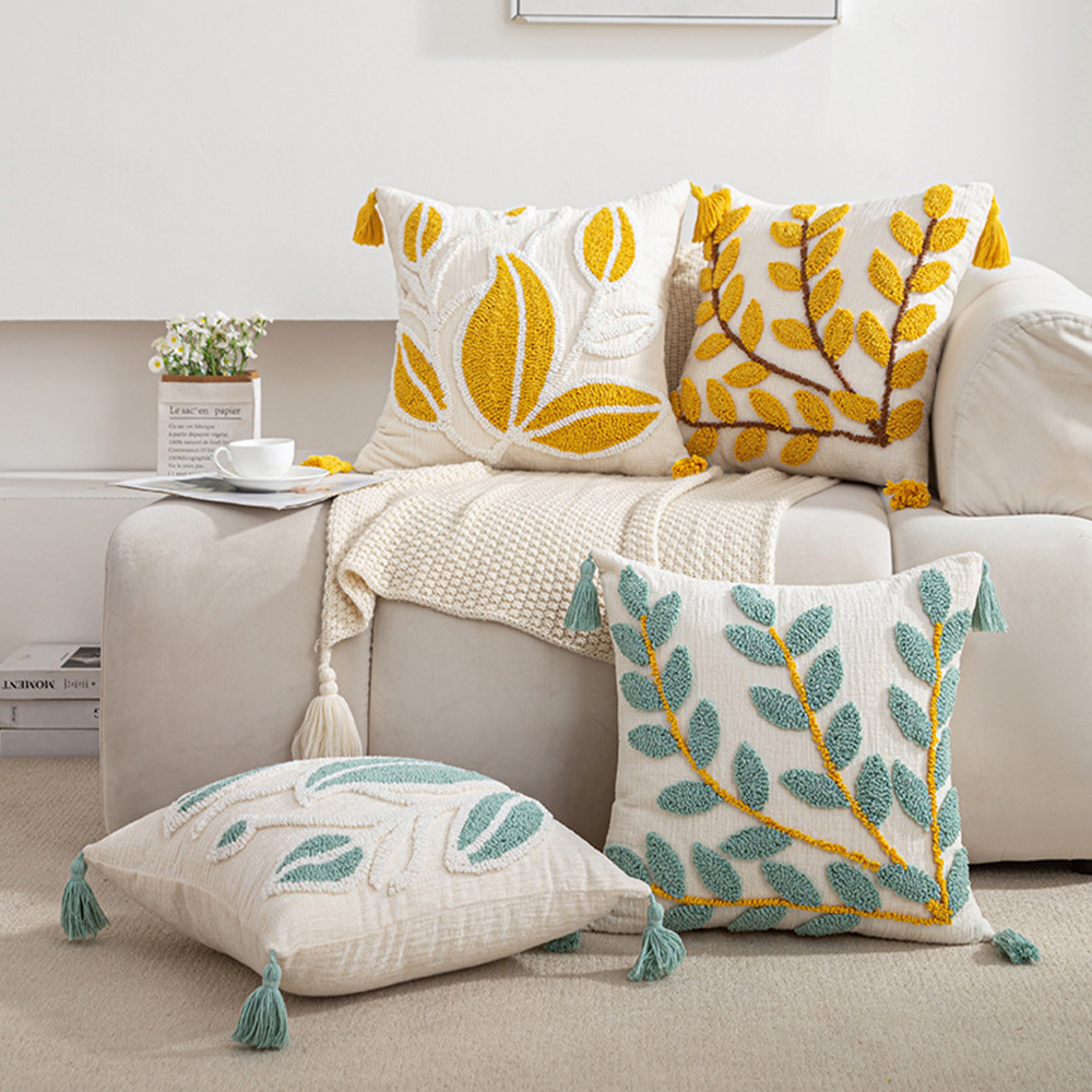 Almofada delicada de decoração de almofada bordada de folhas com borla
